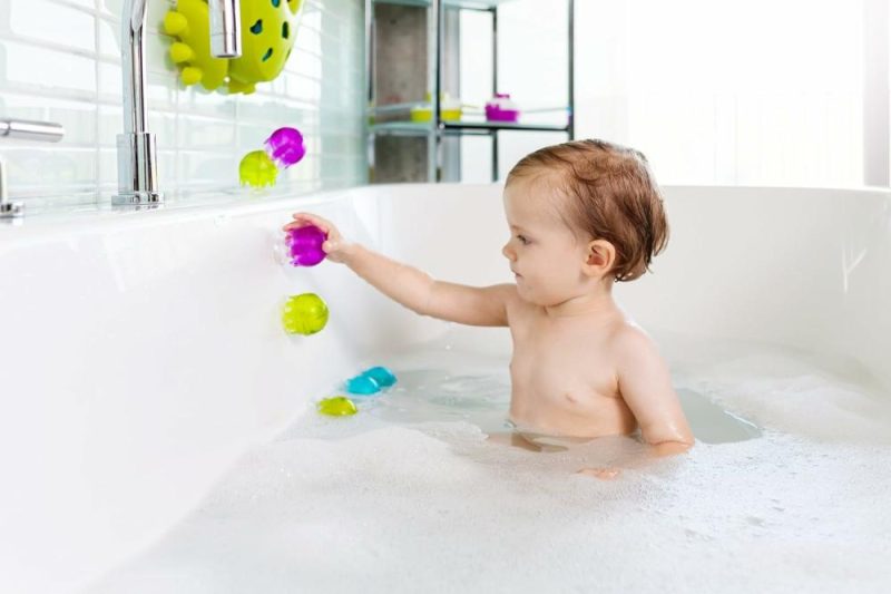 Giocattoli da bagno | Giocattoli da bagno a ventosa in gelatina – Giocattoli sensoriali per bambini in bagno – Giocattoli a ventosa di meduse per il bagno – Colorati – Giocattoli da bagno per bambini e bambini – 9 pezzi – Età 12 mesi e oltre