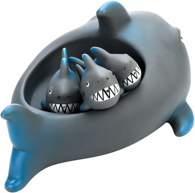 Giocattoli da bagno | Rubber Shark Family Bath Toy or Pet Toy Set
Pullover Famiglia Squalo Bagno Gioco o Set di Gioco per Animali da Compagnia